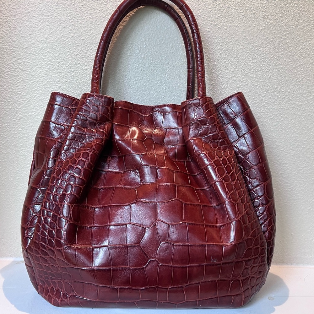 EUC Furla Croc embossed genuine leather bag - Picture 2 of 7